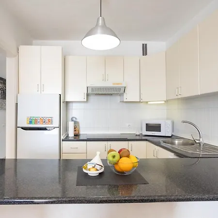 Apartamento Frente Al Mar - Terraza - Wi-fi - 1 Min Playa *